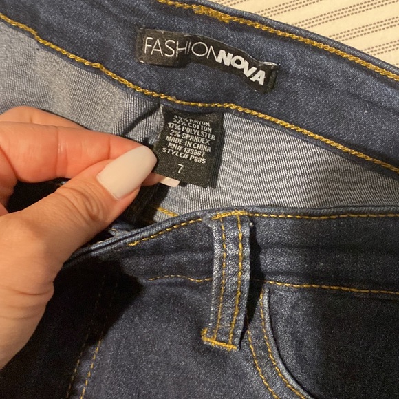 Brand New Fashion Nova Jean's - Picture 3 of 4